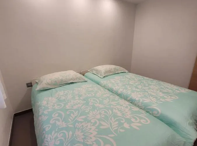 River Nadiza דירה *