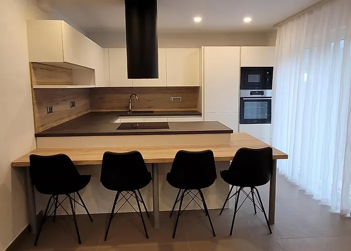 River Nadiza Podbela